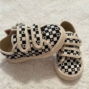 Unisex Zara Shoes NWT